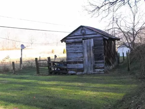 6150 Campton Rd, Stanton, KY 40380 photo 4