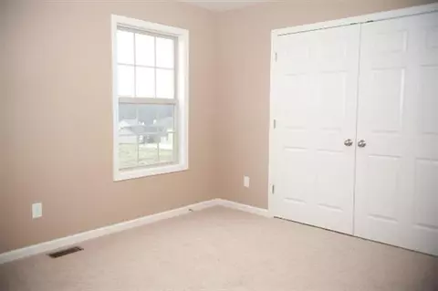 313 White Cliffs Ln, Frankfort, KY 40601 photo 9
