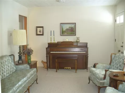 297 Sutton Ln, Lancaster, KY 40444 photo 7
