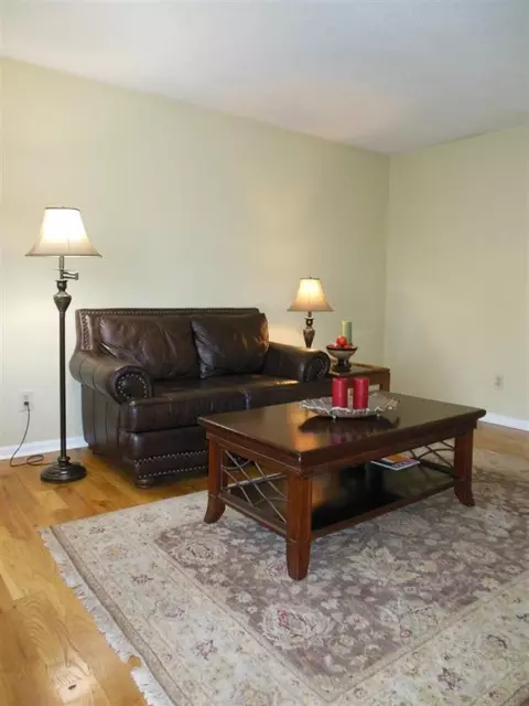 207 Old Mill Rd, Georgetown, KY 40324 photo 4