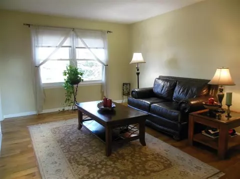 207 Old Mill Rd, Georgetown, KY 40324 photo 3