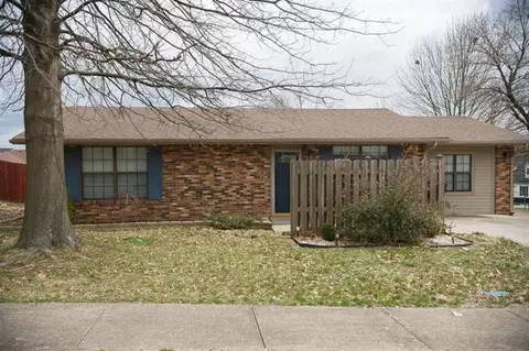 120 Springside Dr, Georgetown, KY 40324 photo 4