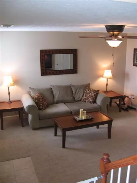 122 Chamberlain Dr, Georgetown, KY 40324 photo 3
