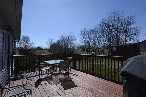 122 Thomas Ln, Georgetown, KY 40324 photo 3