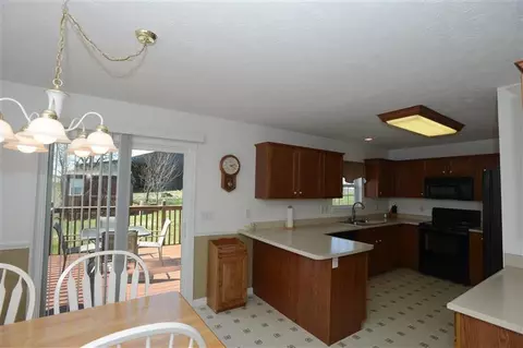 122 Thomas Ln, Georgetown, KY 40324 photo 8