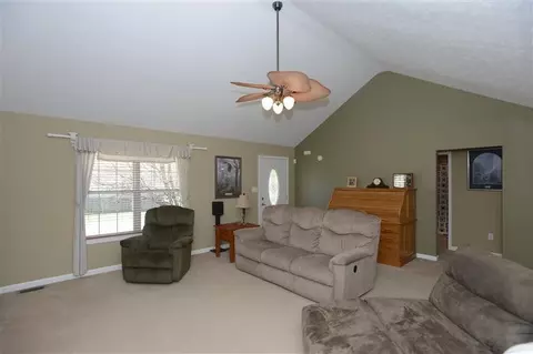 122 Thomas Ln, Georgetown, KY 40324 photo 6