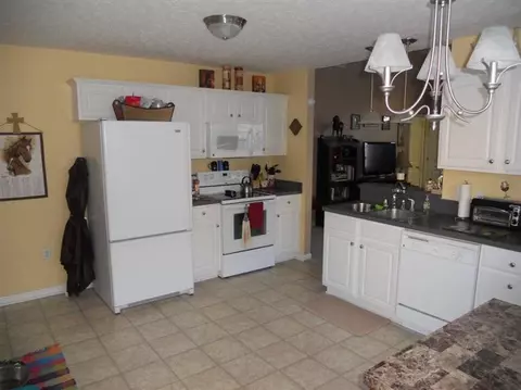 102 Back Stretch Dr, Georgetown, KY 40324 photo 14