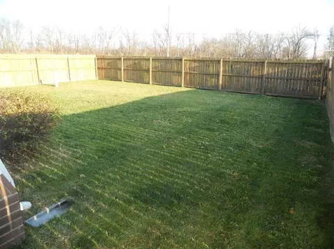 102 Back Stretch Dr, Georgetown, KY 40324 photo 8