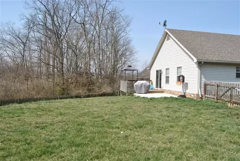 116 Back Stretch Dr, Georgetown, KY 40324 photo 8