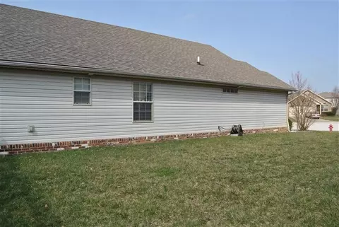 116 Back Stretch Dr, Georgetown, KY 40324 photo 6