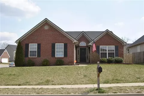 100 Grisham Dr, Georgetown, KY 40324 photo 2