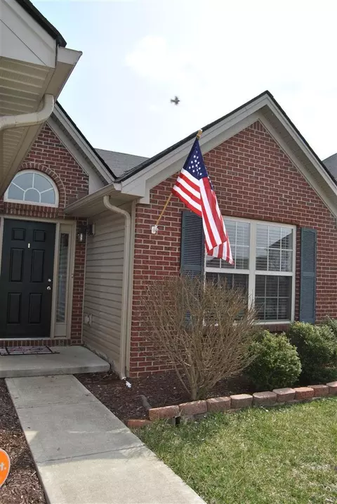 100 Grisham Dr, Georgetown, KY 40324 photo 4