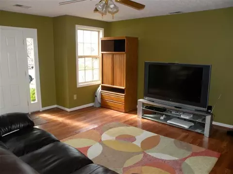 103 Irving Ln, Georgetown, KY 40324 photo 4