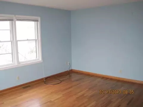 604 E Jackson St, Georgetown, KY 40324 photo 2
