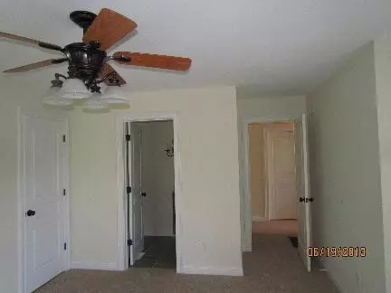 105 Shuttle Dr, Georgetown, KY 40324 photo 5