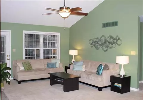 114 Montclair Ct, Georgetown, KY 40324 photo 4