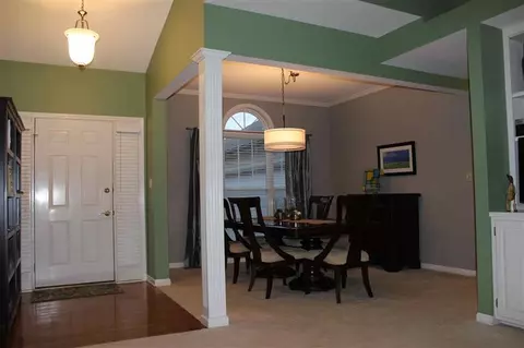 114 Montclair Ct, Georgetown, KY 40324 photo 9
