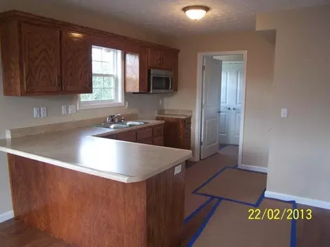 208 Pine Crest Ct, Berea, KY 40403 photo 6