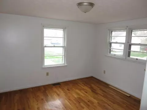 643 Vine St, Paris, KY 40361 photo 12