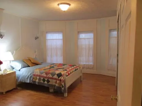 104 Walnut, Berea, KY 40403 photo 9