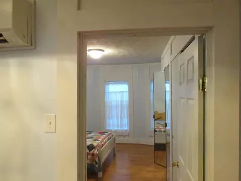 104 Walnut, Berea, KY 40403 photo 3