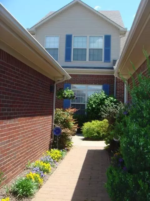 141 Stonewall Path, Georgetown, KY 40324 photo 1