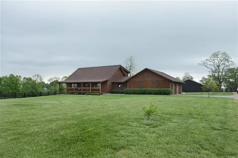 121 Grable Ln, Georgetown, KY 40324 photo 2