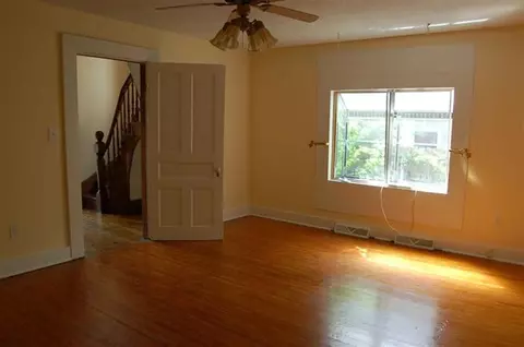 135 E Broadway Ave, Richmond, KY 40475 photo 11