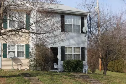 213 Brookside Dr, Georgetown, KY 40324 photo 1