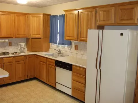 202 Potomac Dr, Georgetown, KY 40324 photo 2