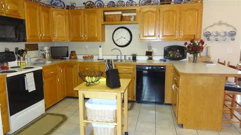 237 Maple Grv, Richmond, KY 40475 photo 8