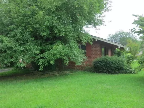 102 E Robinson Ct, Winchester, KY 40391 photo 12