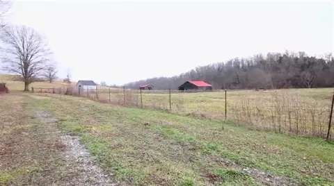 4290 Bloomfield Rd, Springfield, KY 40069 photo 4
