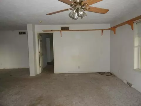 154 Rolling Meadows Dr, Lancaster, KY 40444 photo 6