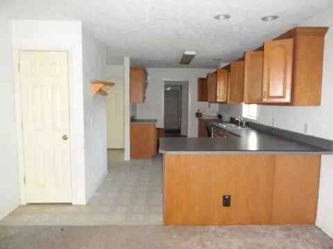 154 Rolling Meadows Dr, Lancaster, KY 40444 photo 8