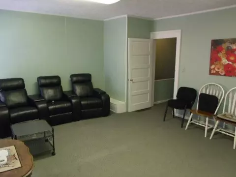 100 S Broadway, Georgetown, KY 40324 photo 12