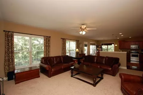126 Spring Bluff Dr, Georgetown, KY 40324 photo 3