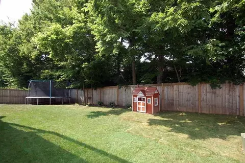 126 Spring Bluff Dr, Georgetown, KY 40324 photo 2