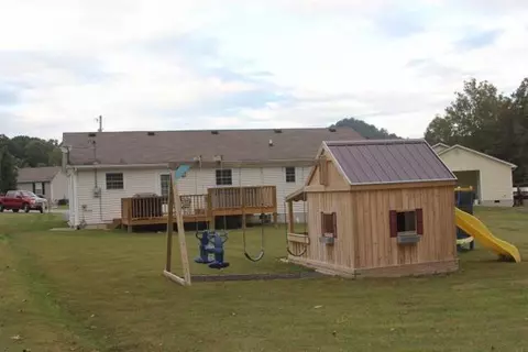61 Clover Ln, Stanton, KY 40380 photo 17