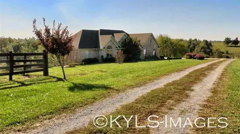 2014 Johnson Rd, Springfield, KY 40069 photo 1