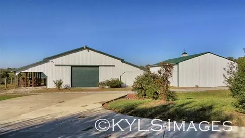 2014 Johnson Rd, Springfield, KY 40069 photo 15