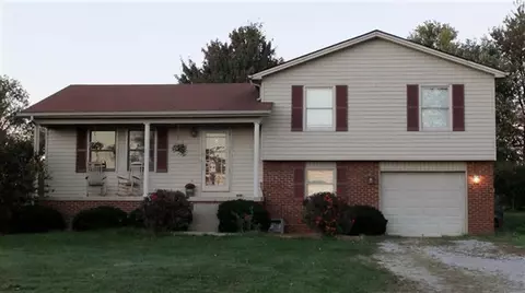 147 Dreyfus, Berea, KY 40403 photo 1