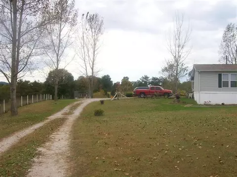 490 Cedar Cliff Rd, Waco, KY 40385 photo 3