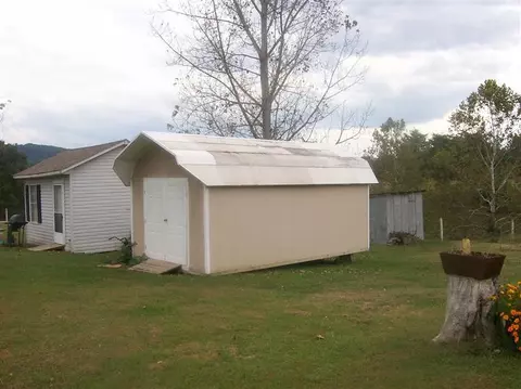 490 Cedar Cliff Rd, Waco, KY 40385 photo 4