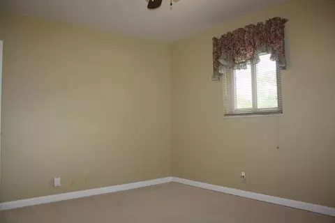 1000 Maple, Stanton, KY 40380 photo 32
