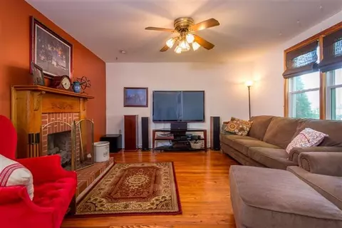 560 Walnut St, Georgetown, KY 40324 photo 3