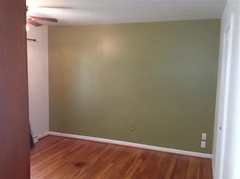103 Vanwinkle Grv, Berea, KY 40403 photo 4