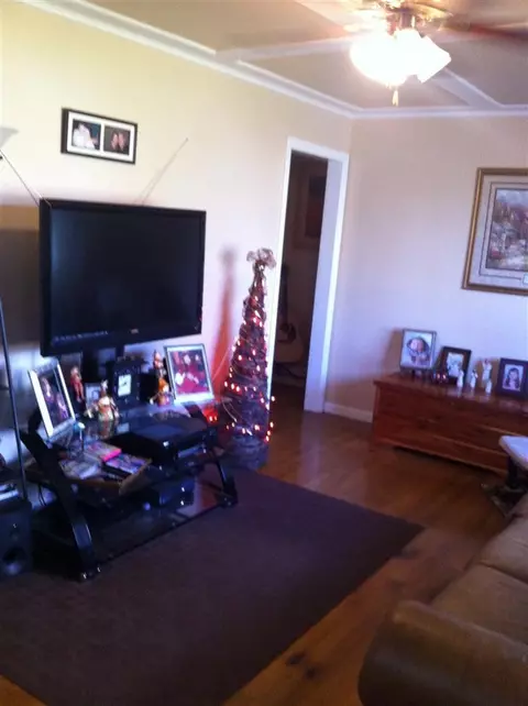 105 Estridge Ct, Berea, KY 40403 photo 9