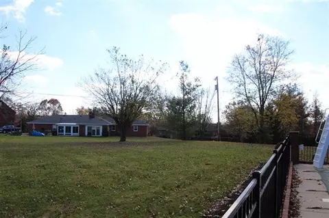 404 Clifton Ct, Winchester, KY 40391 photo 23