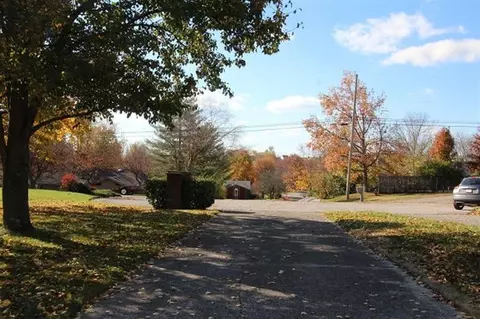 404 Clifton Ct, Winchester, KY 40391 photo 6